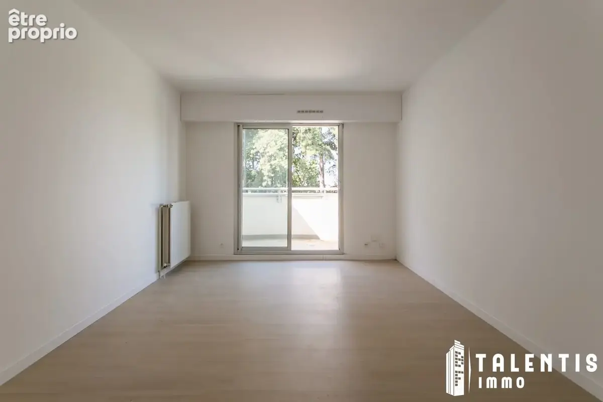 Appartement 3 pièces 63 m² à vendre à Nantes (44200) - photo 2