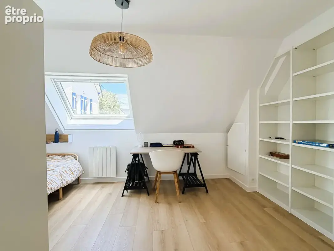 Maison appartement rénovée avec jardin, terrasse et garage. Proche commerces et plage - photo 7