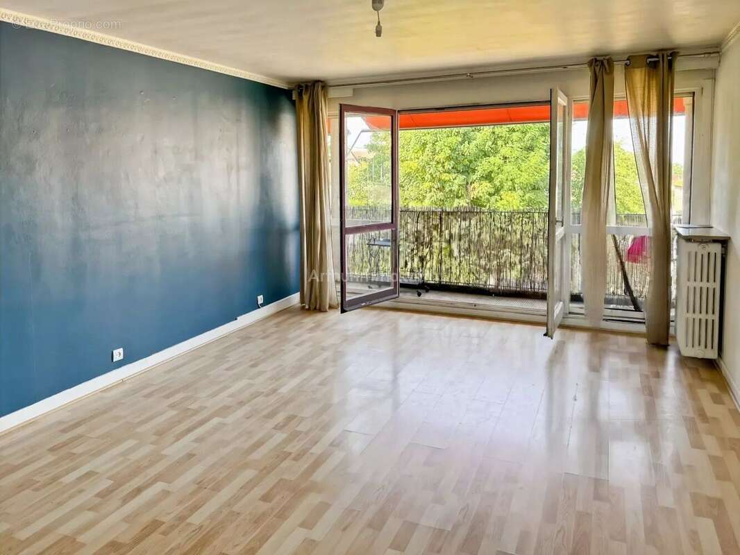 Appartement à LAGNY-SUR-MARNE
