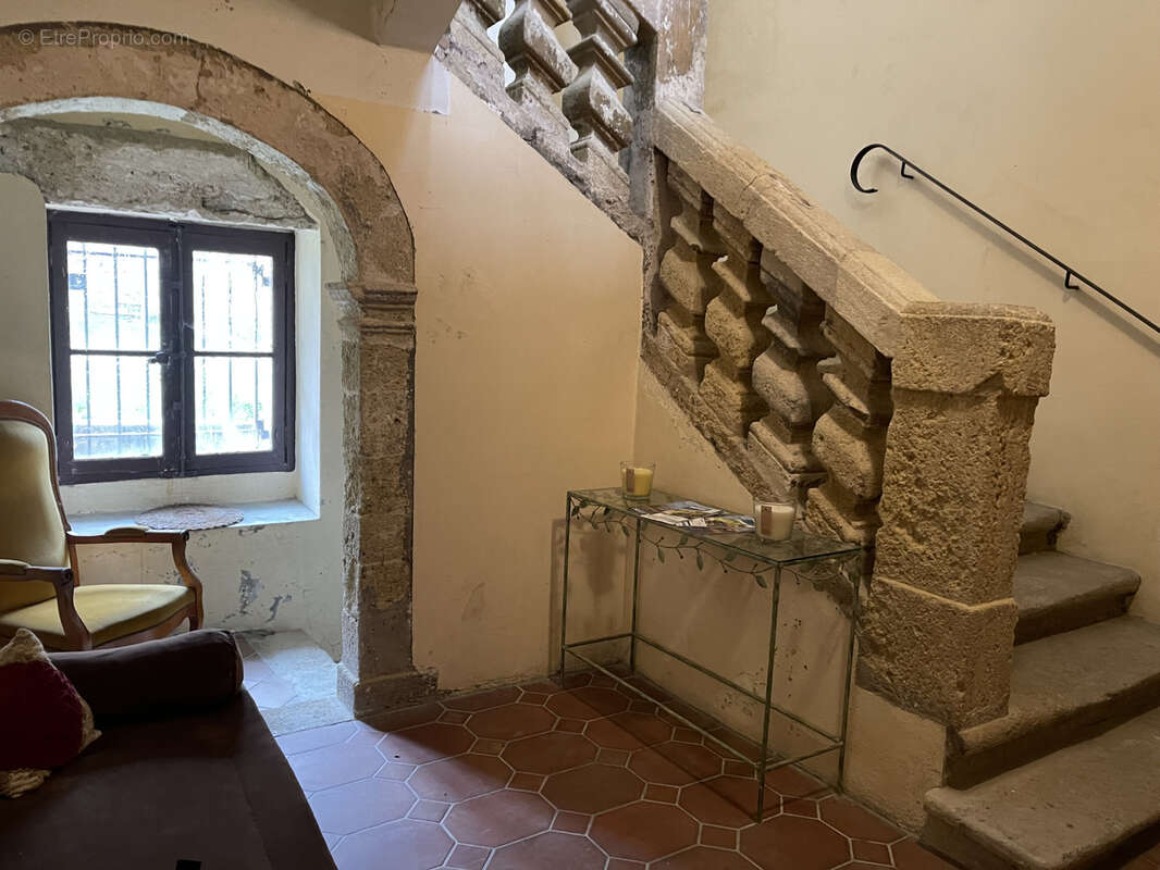 Appartement à PEYRUIS