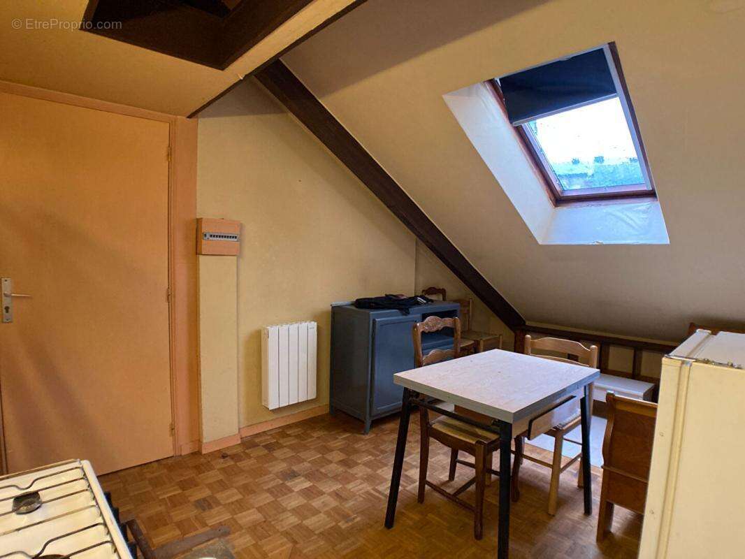 Appartement à CHATEAU-DU-LOIR