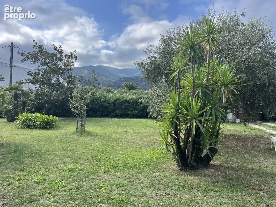 Terrain à CERET