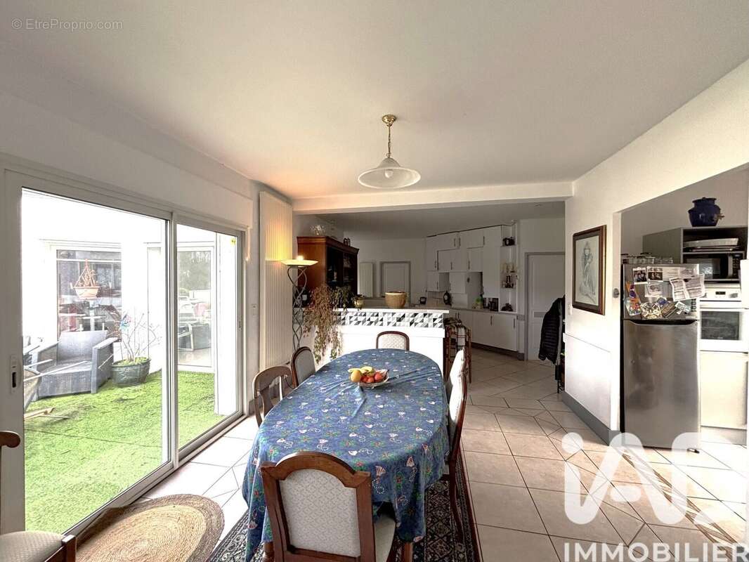 Photo 3 - Maison à CHAMPCEVINEL