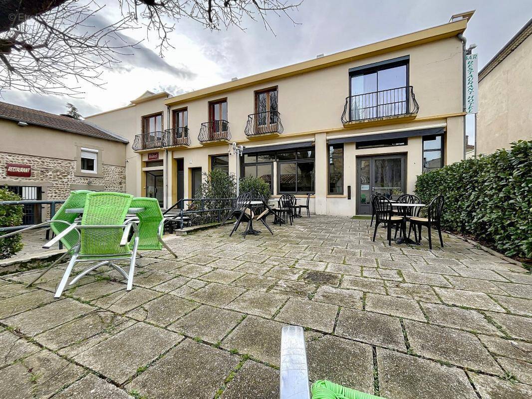 Appartement à SAINT-UZE