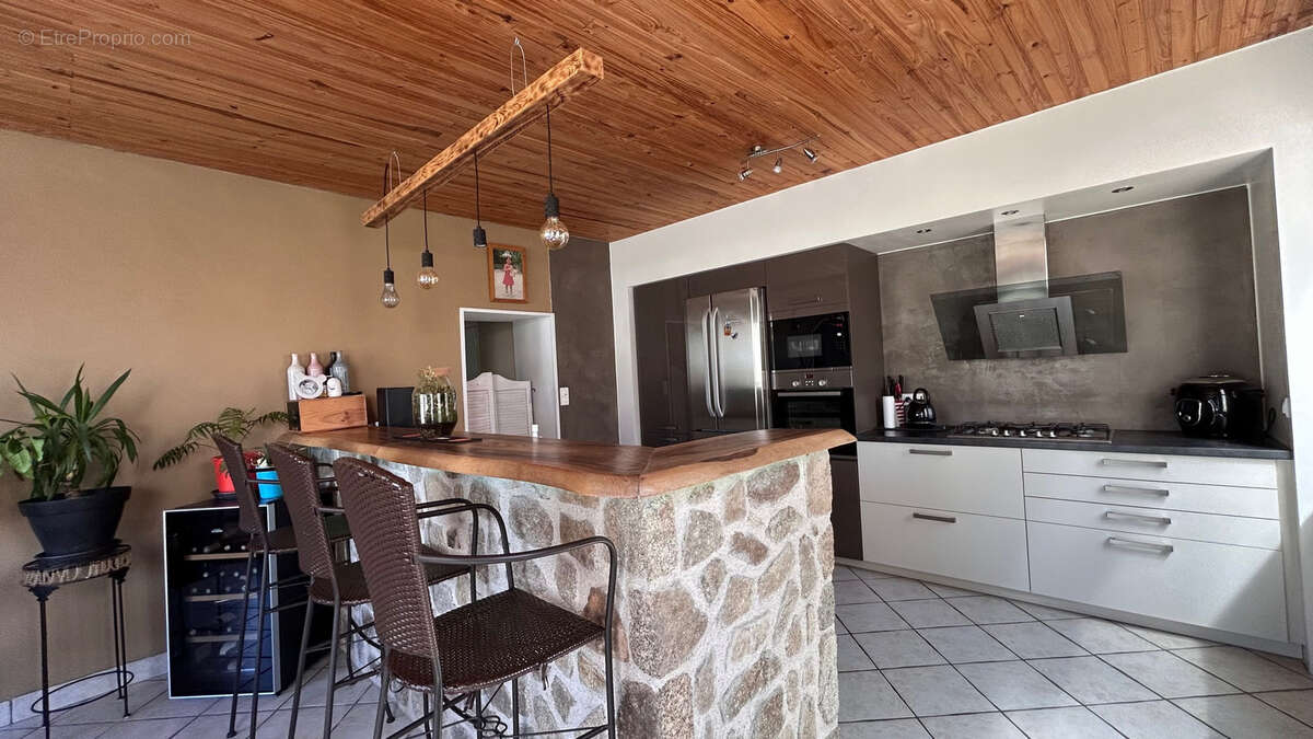 Maison à PESCHADOIRES