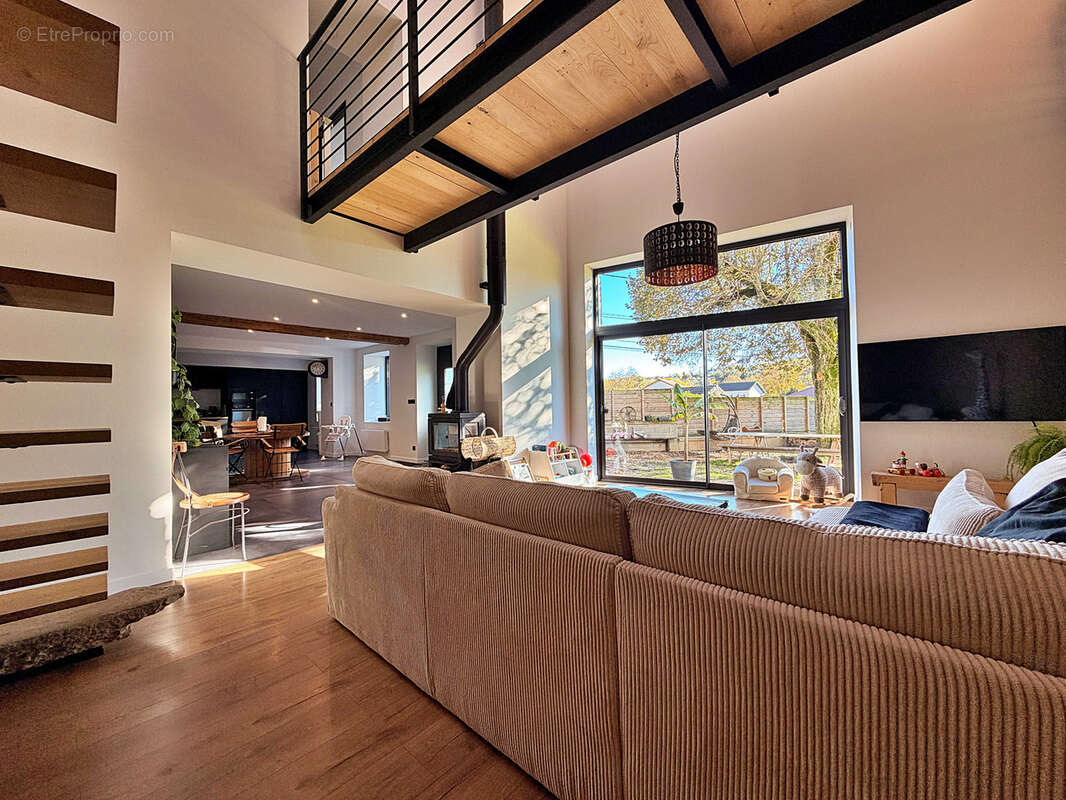 Maison à BOURGOIN-JALLIEU