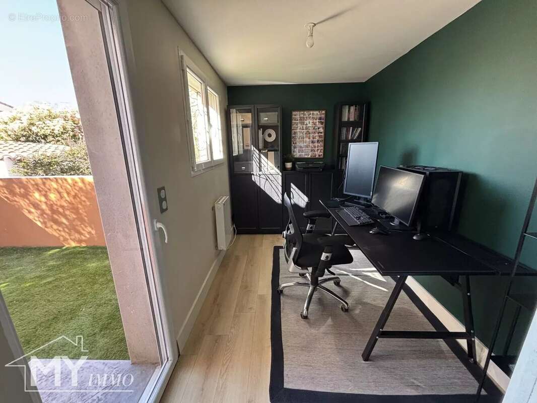 Maison à VILLENEUVE-LES-MAGUELONE