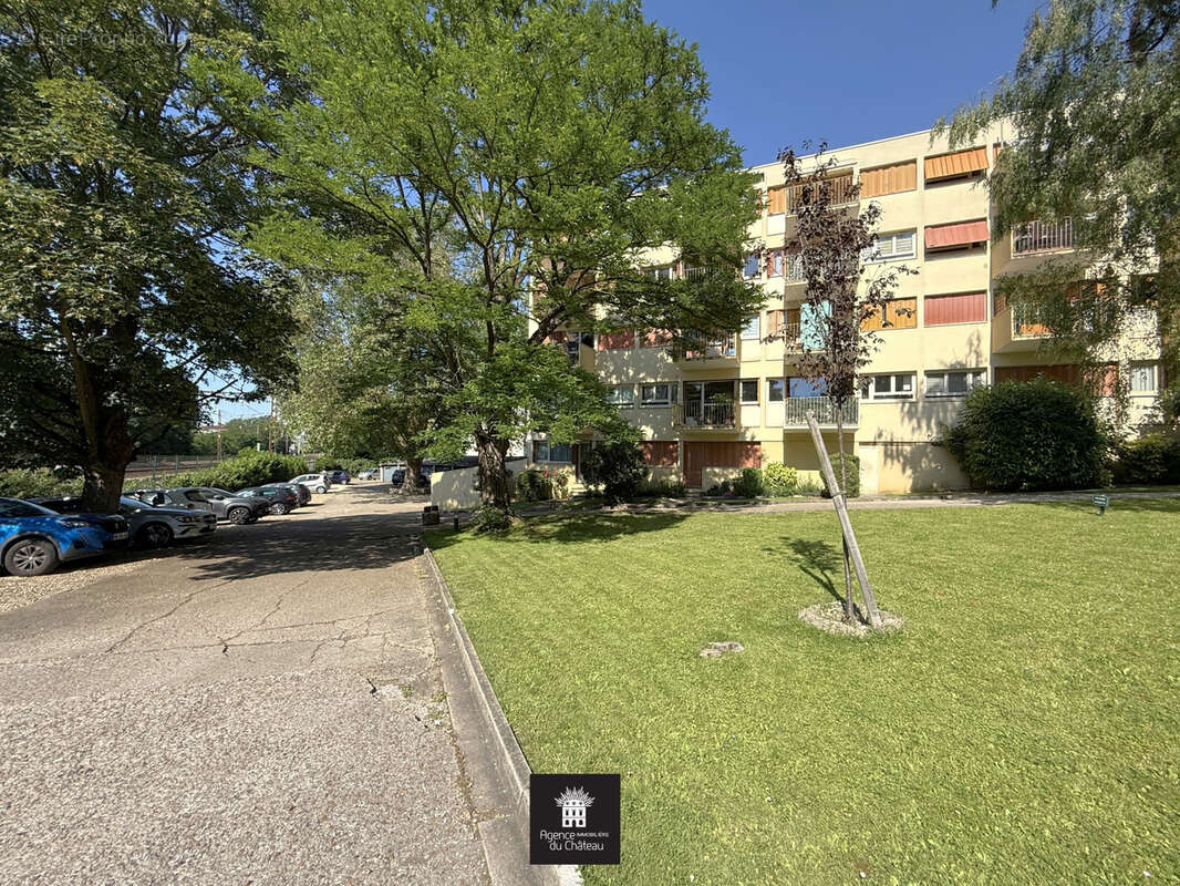 Appartement à CHAVILLE