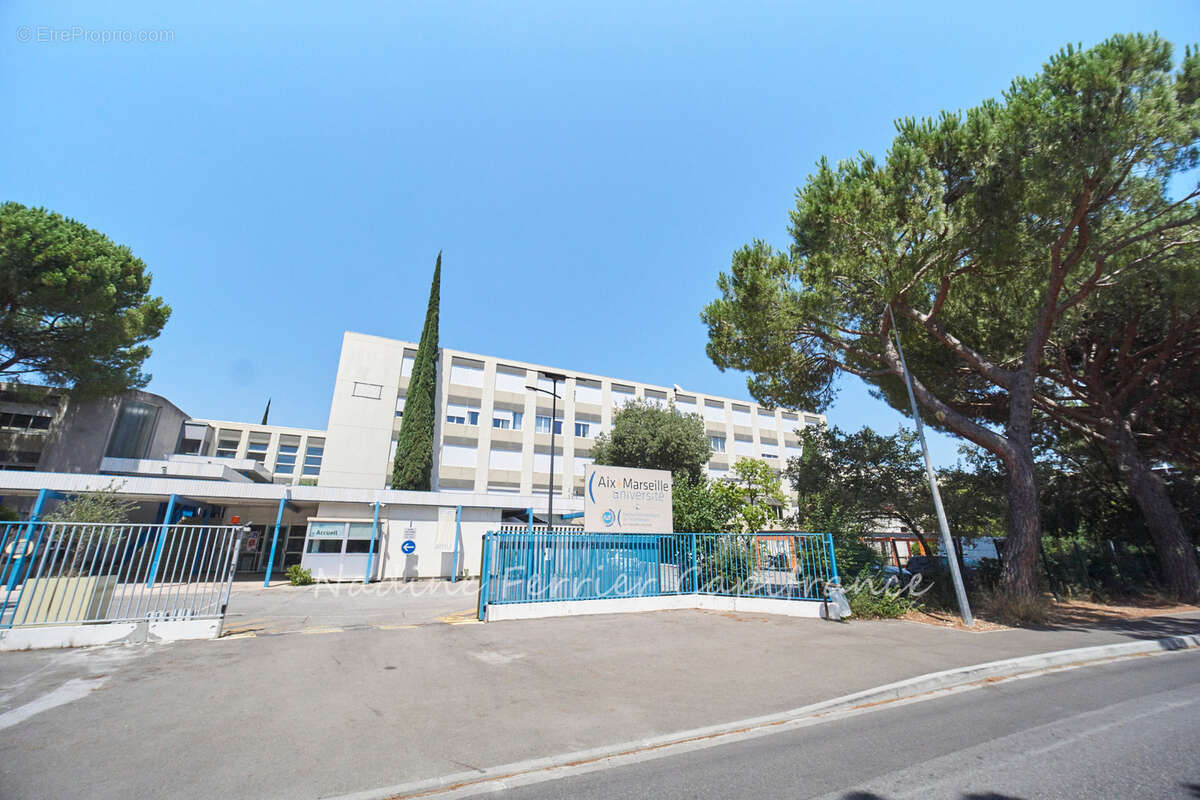 AIX-EN-PROVENCE – PIGONNET – Grand Appartement de 97 m² – 3 chambres - photo 19