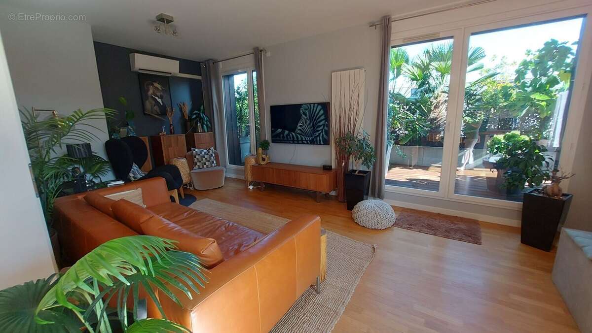 Appartement à VERSAILLES