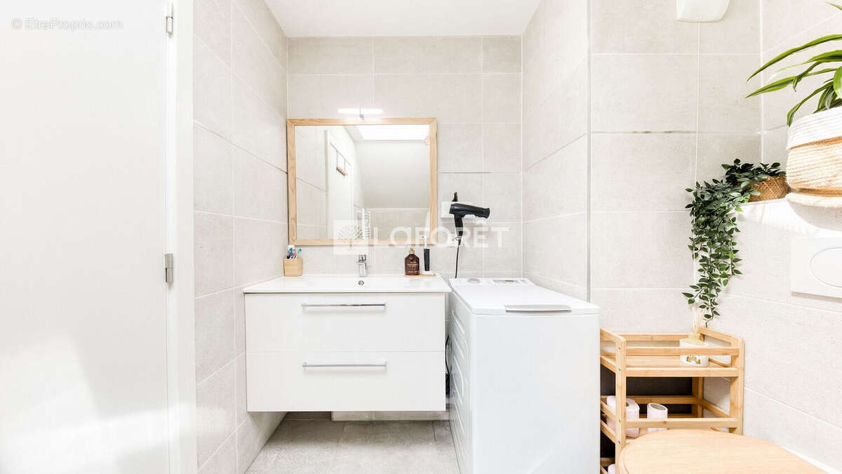 Appartement à PONTAULT-COMBAULT