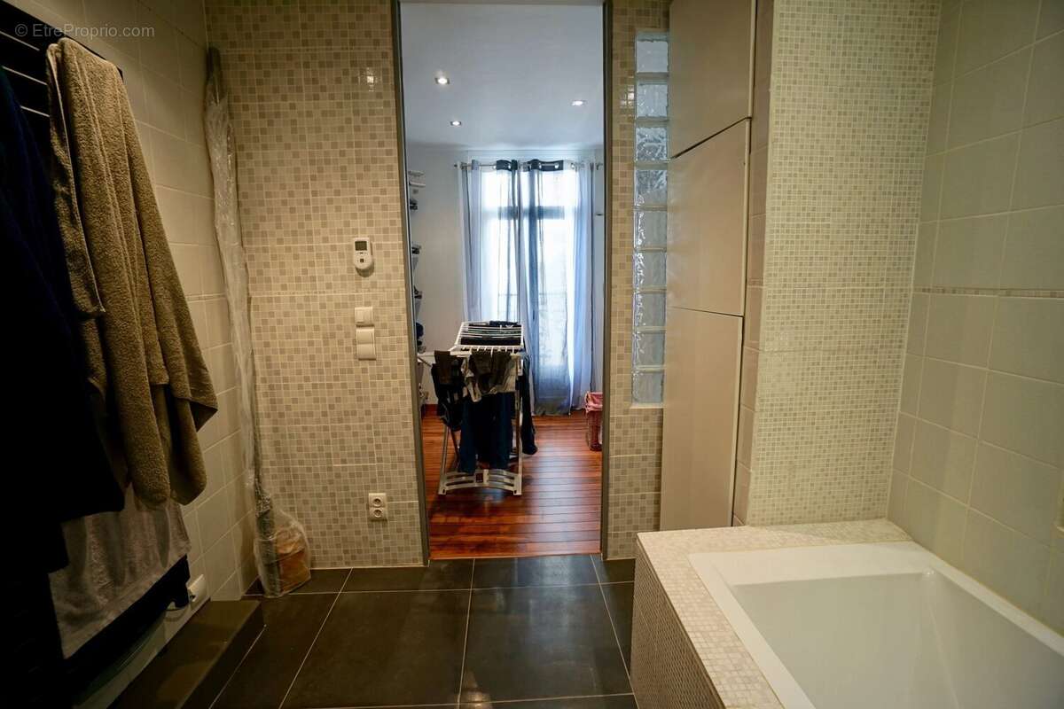 Coup de coeur pour ce T3 meublé, centre ville - photo 14