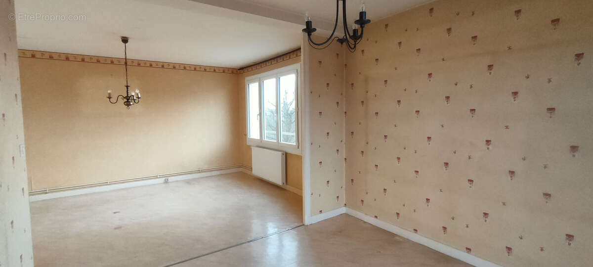 Appartement à VARENNES-SUR-ALLIER