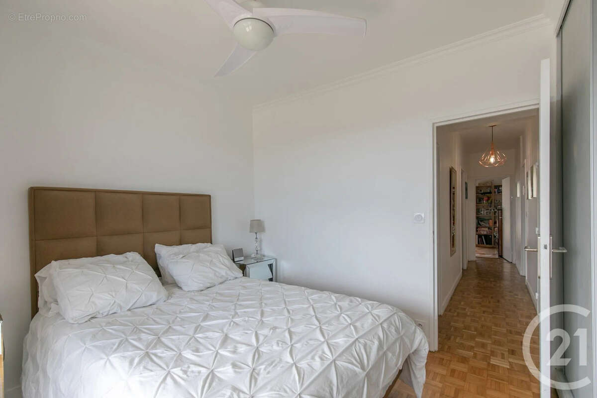 Appartement à SAINT-MAUR-DES-FOSSES