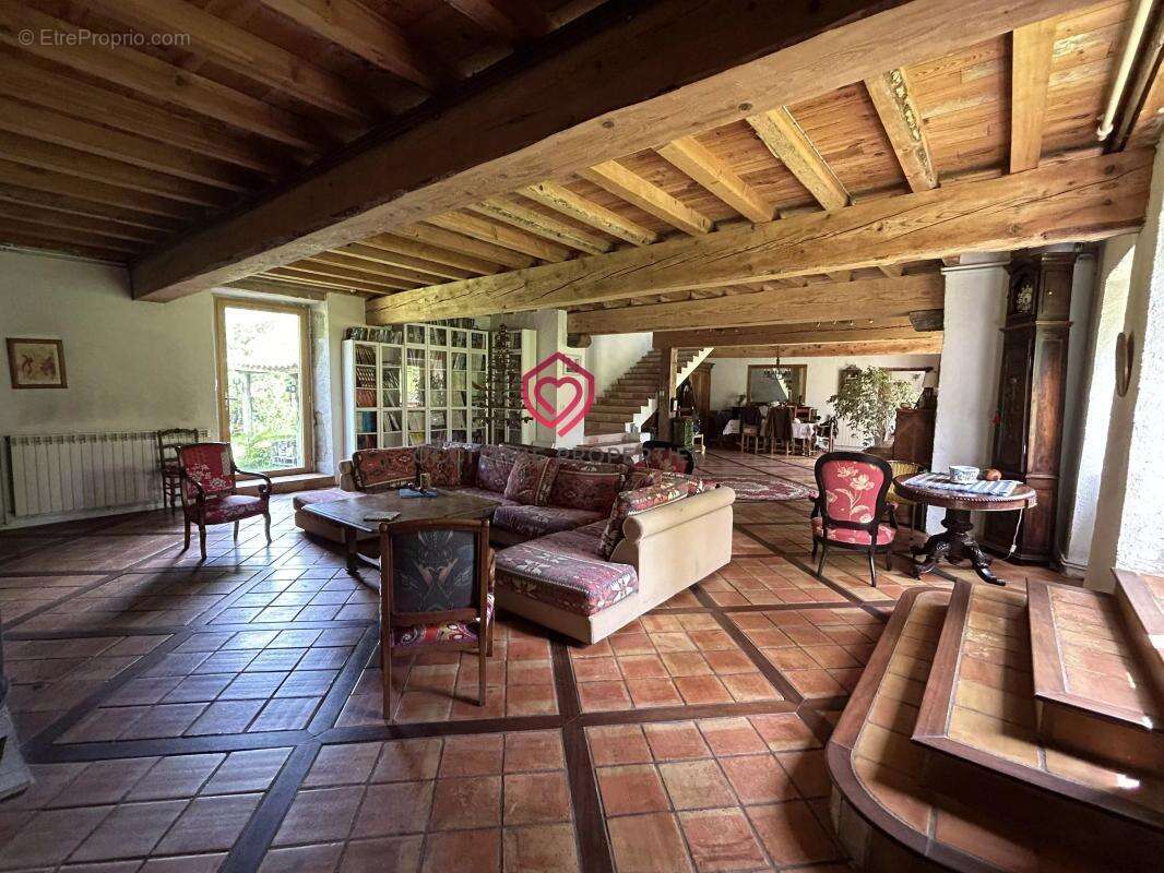 Maison à BELVEZE-DU-RAZES