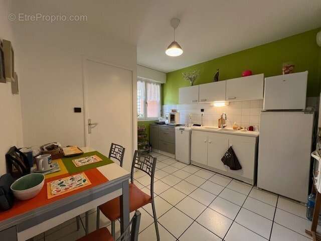 Appartement à ANDREZIEUX-BOUTHEON