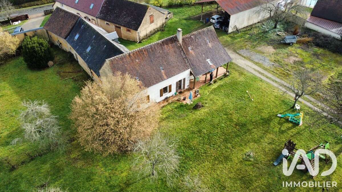 Photo 2 - Maison à DOMFRONT-EN-CHAMPAGNE