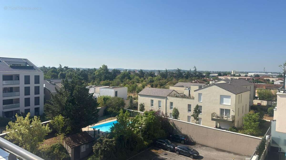 Appartement Chassieu 3 pièce(s) 57.35 m2 - photo 5