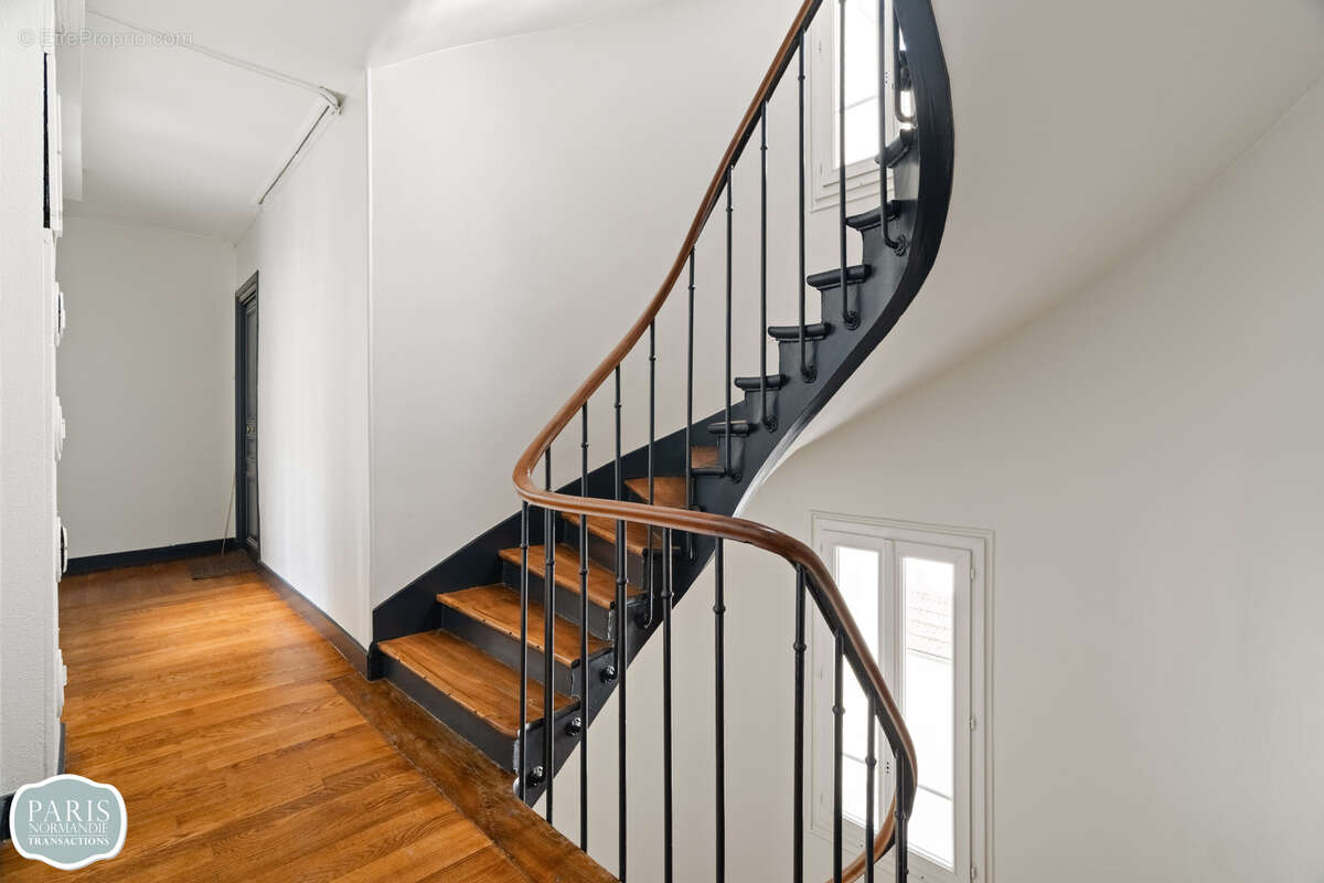 Appartement à PUTEAUX