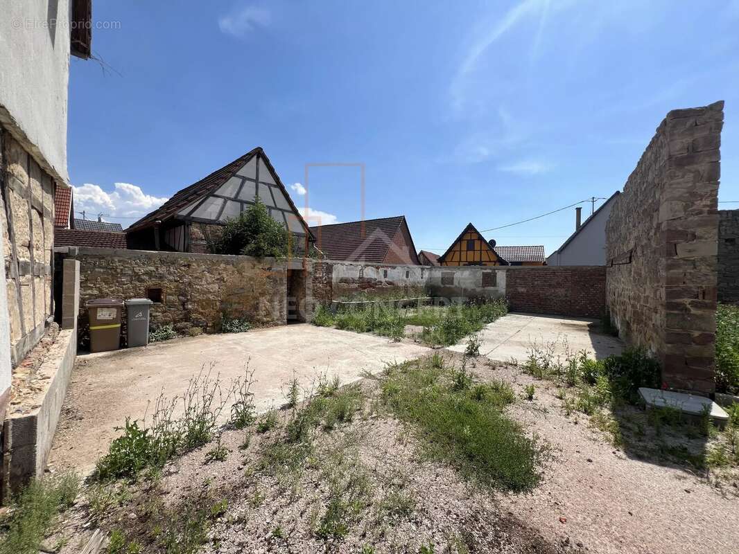 Maison à MOMMENHEIM