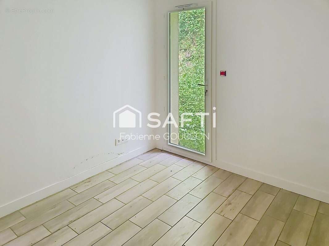 Photo 4 - Maison à CHAMPNIERS