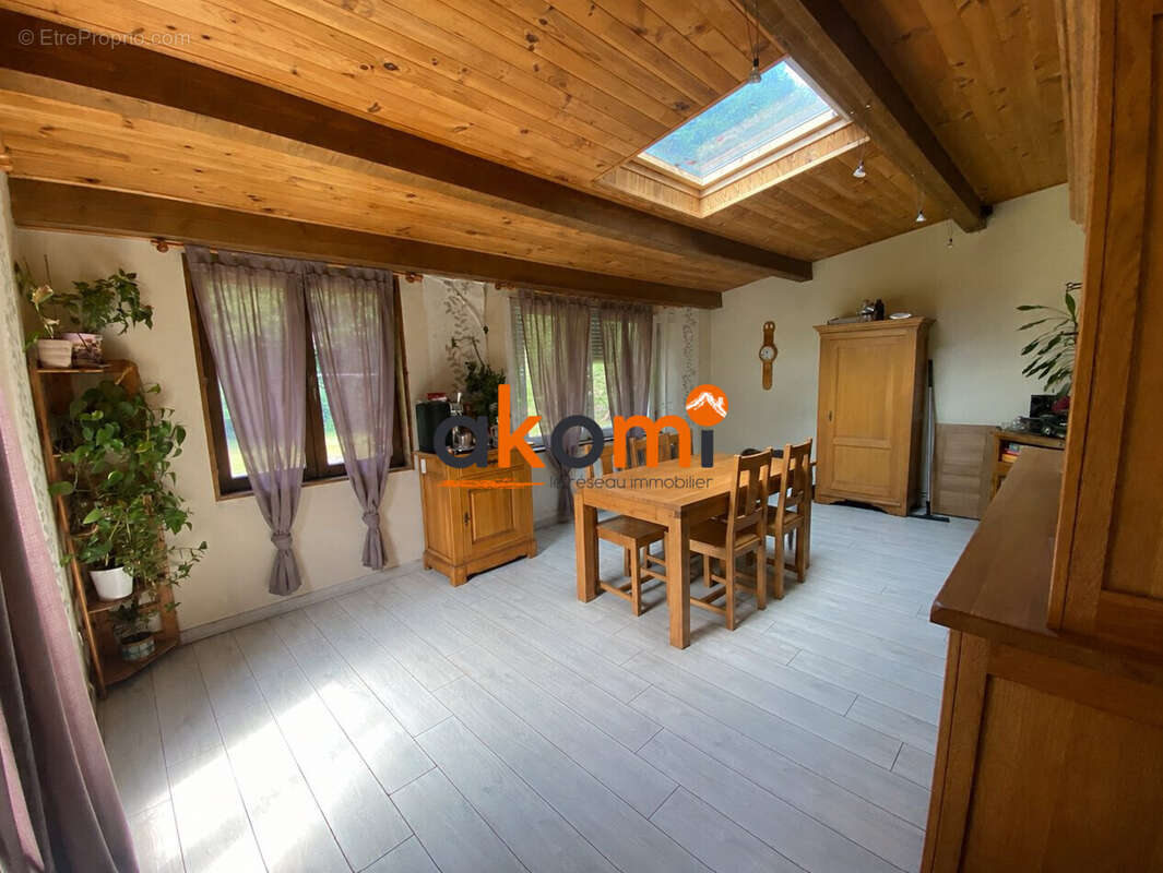 Maison à SENONES