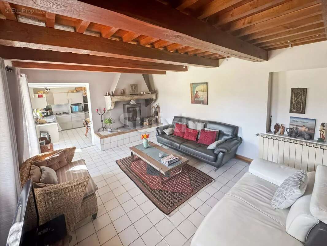 Maison à LE POET-LAVAL