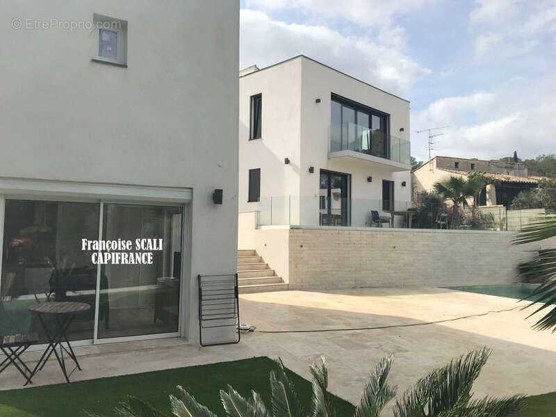 Maison à SAINT-RAPHAEL