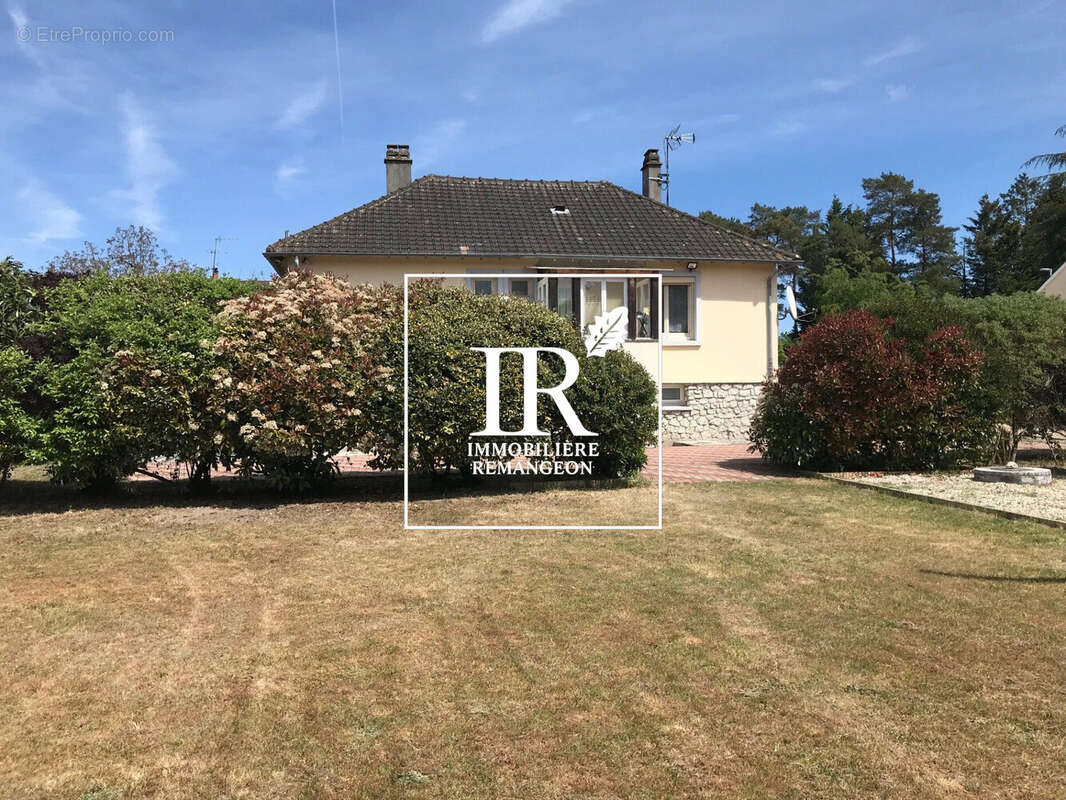 Maison à NOUAN-LE-FUZELIER