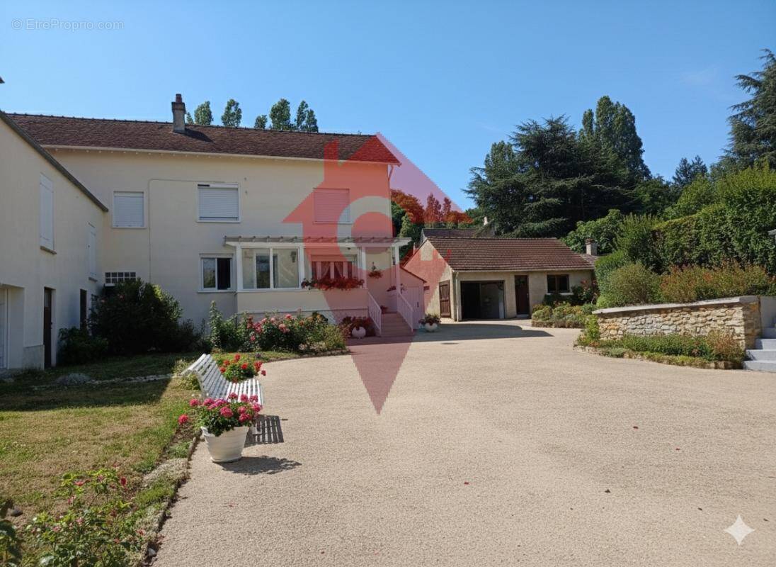 Maison à MORAINVILLIERS