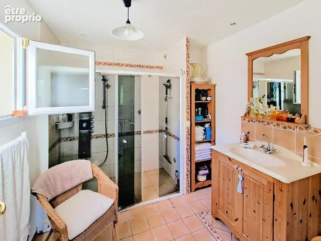 Plaisir - Maison 145 m² - 5 chambres - 1007m² terrain - photo 8