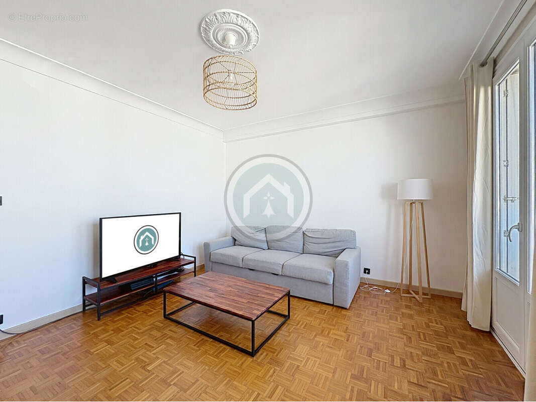 Appartement 79 m² à Brest  - photo 2
