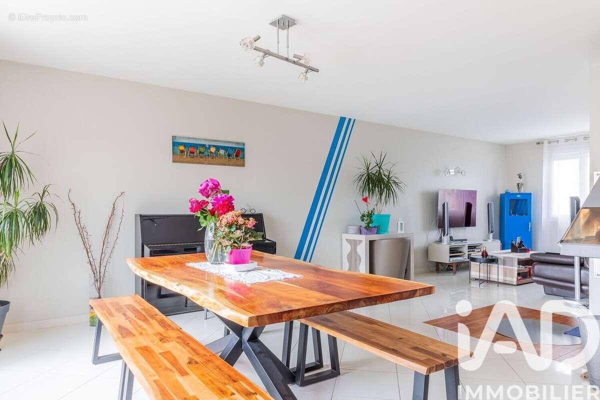 Maison 162 m² à Longjumeau  - photo 4