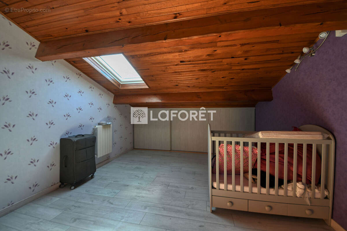 Maison à LISLE-SUR-TARN