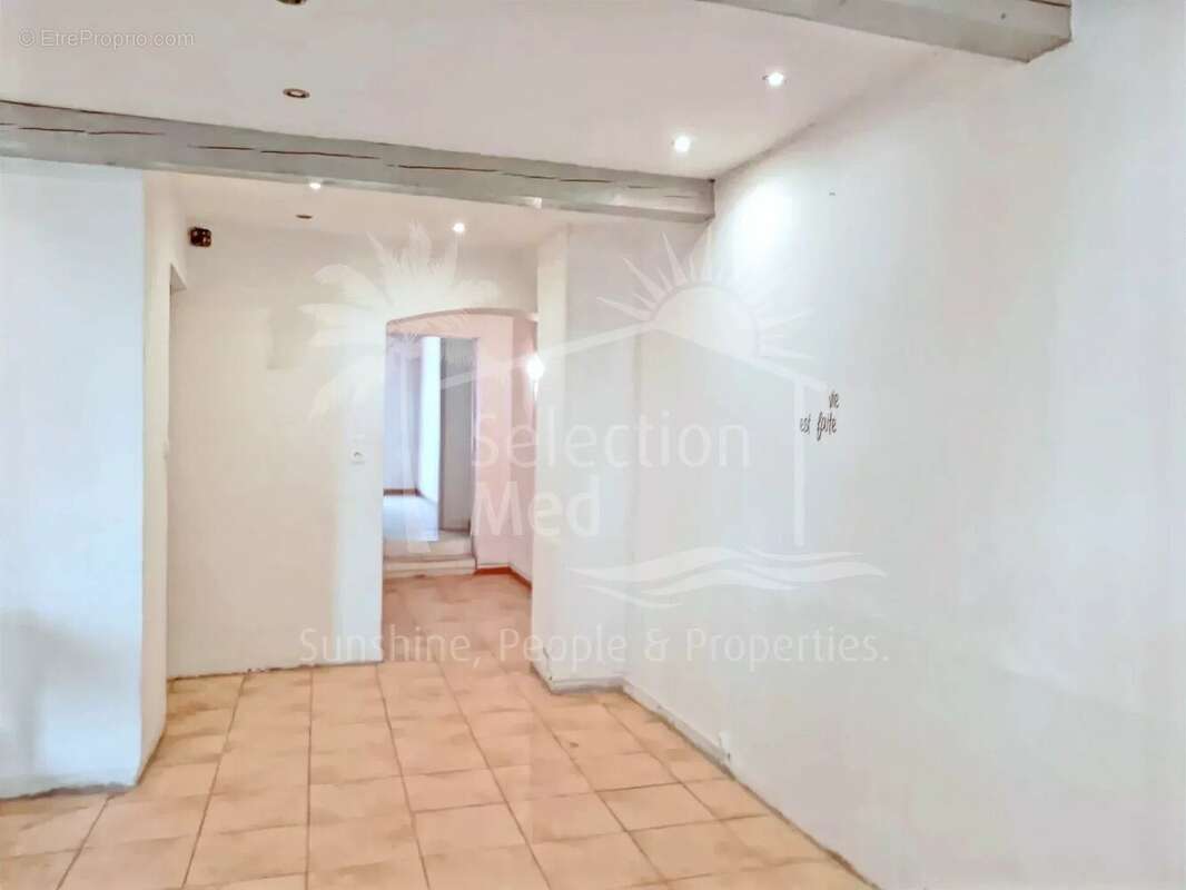 Appartement à OLLIOULES