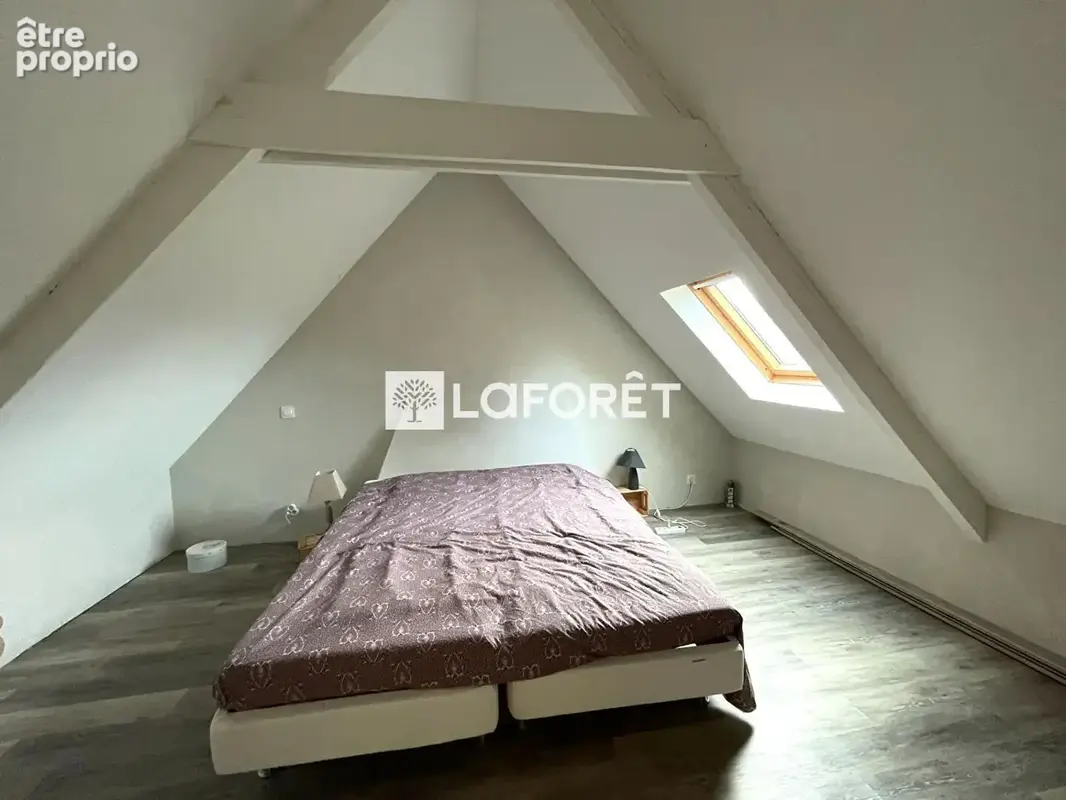 Longère rénovée avec dépendances et terrain - photo 12