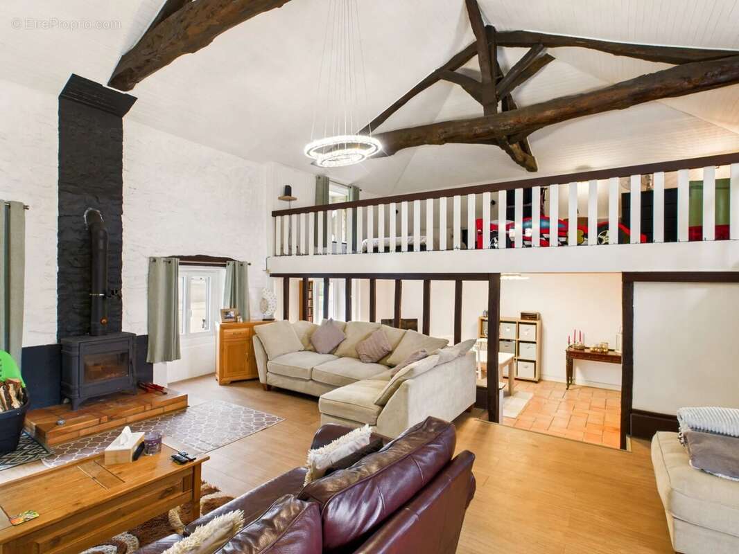 Maison à VERTEILLAC