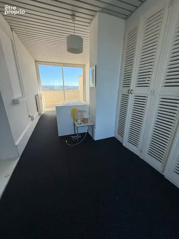 Appartement au dernier étage avec vue dominante sur plan d'eau - photo 9