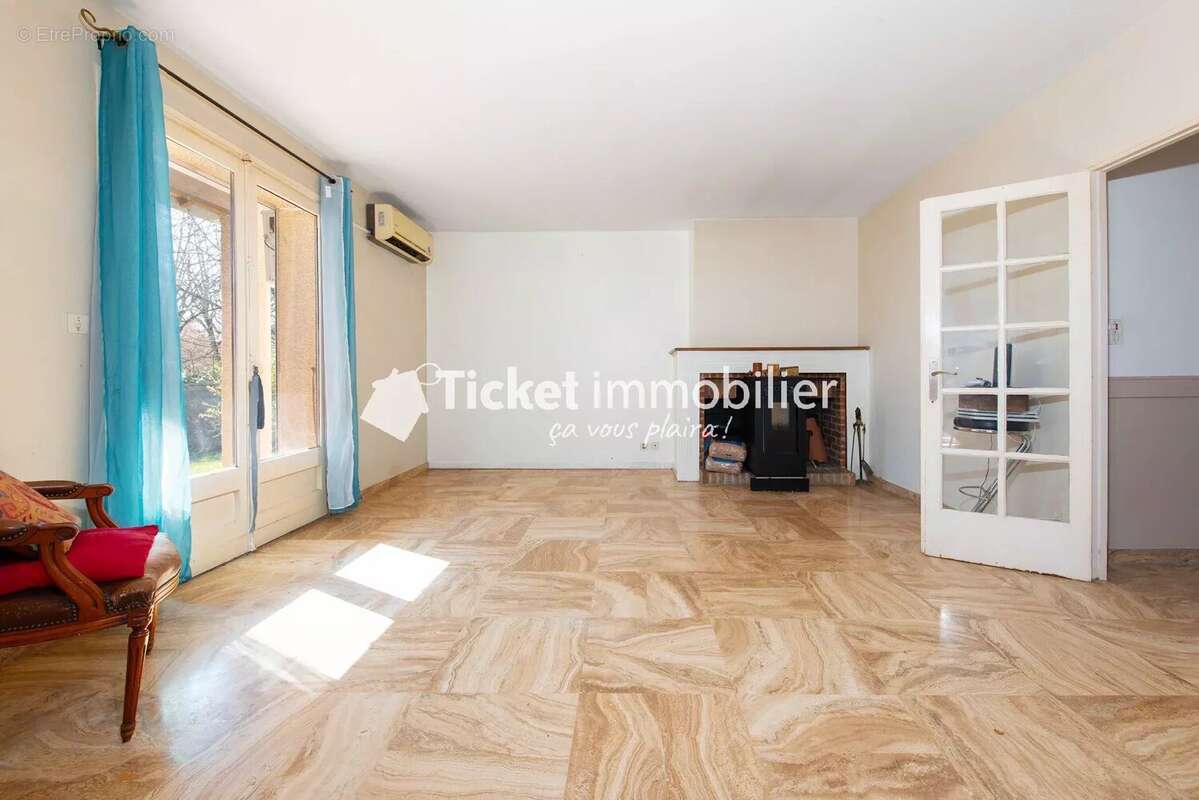 Maison à CORNEBARRIEU