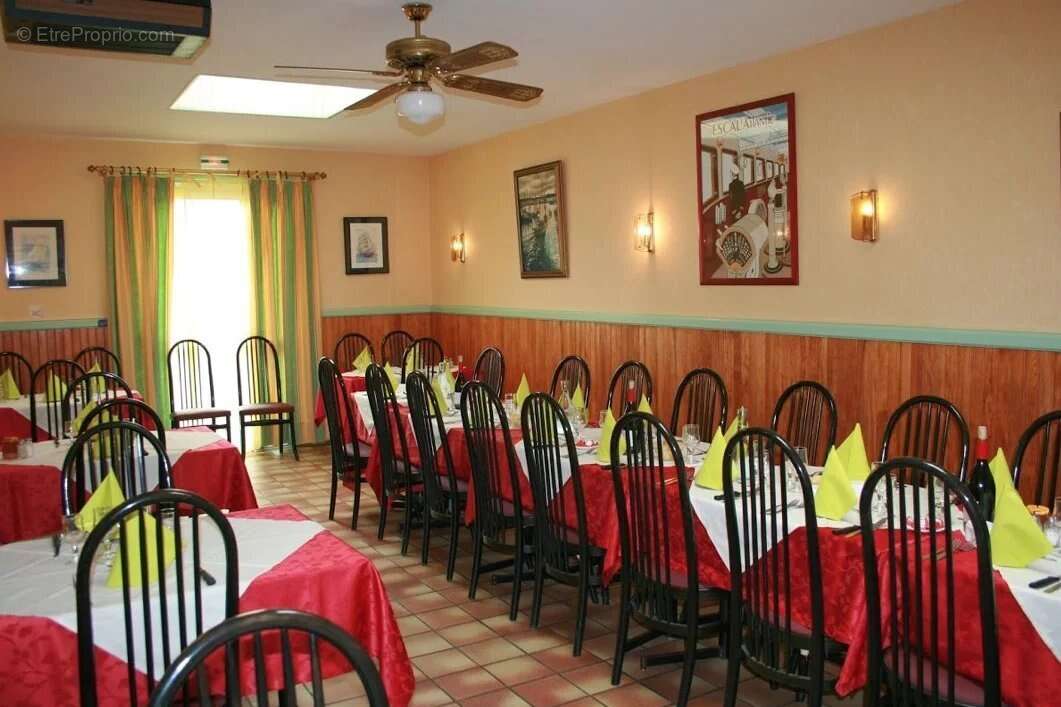 Commerce à GUISCRIFF