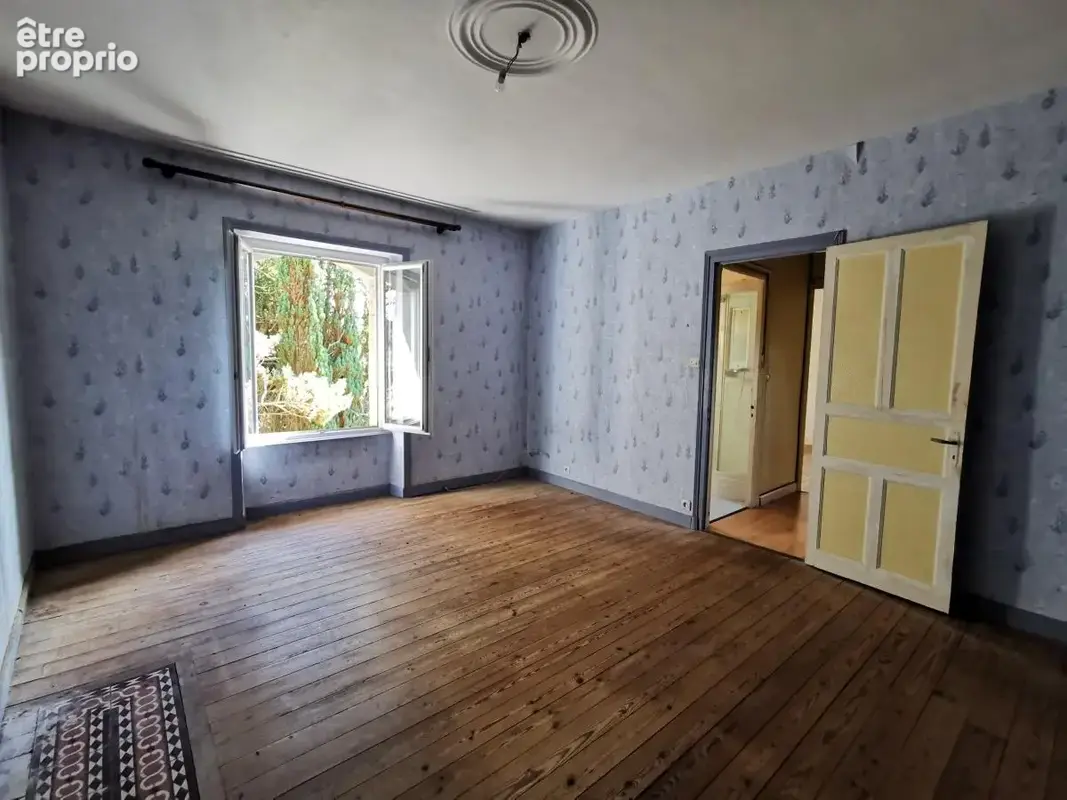 Maison 5 pièces 96 m² à vendre à Callac (22160) - photo 7