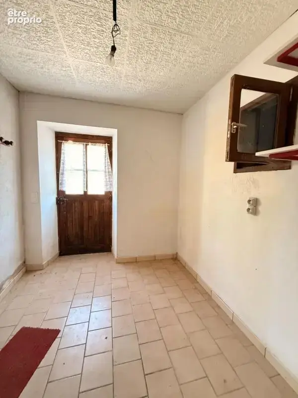 Charmante maison en pierre, 115m², 3 chambres, 1175 m² de terrain 89 900 € - photo 2