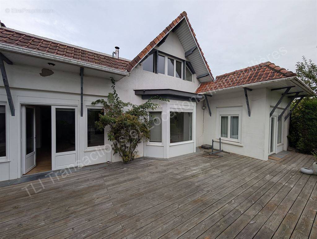 Appartement à TETEGHEM