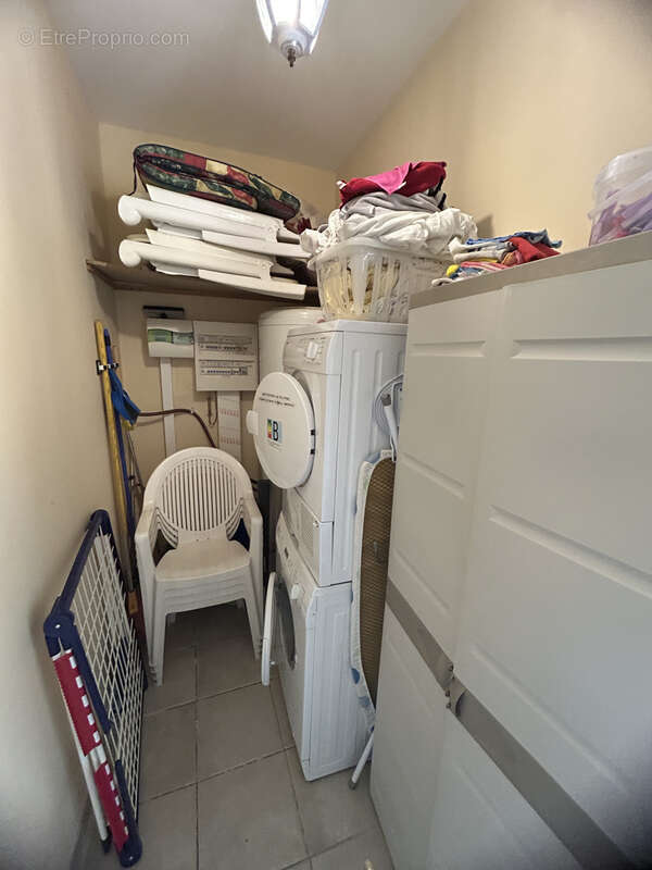 Maison à SAINT-QUENTIN-LA-POTERIE