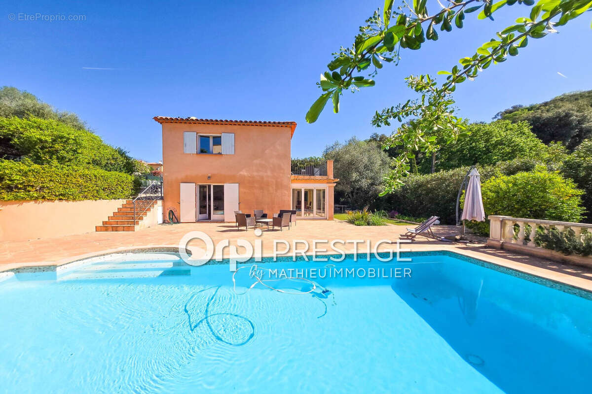 Maison à BIOT