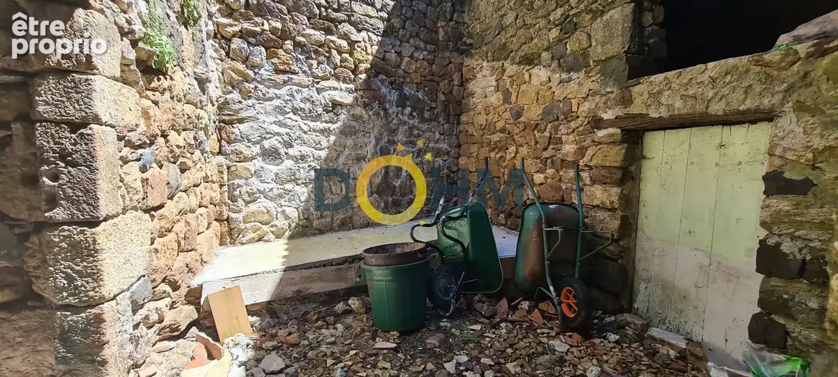 Maison de hameau avec 4152m2 de terrain - photo 12