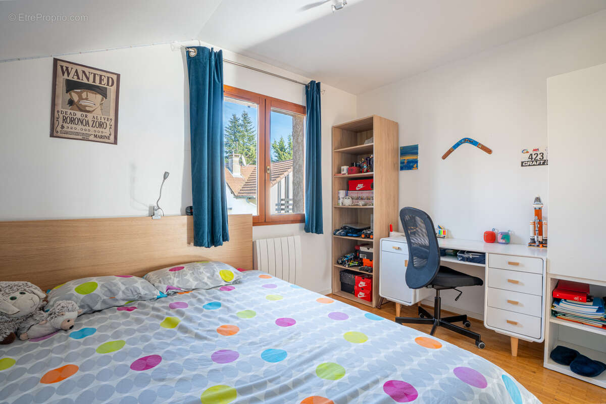 Maison à PREVESSIN-MOENS