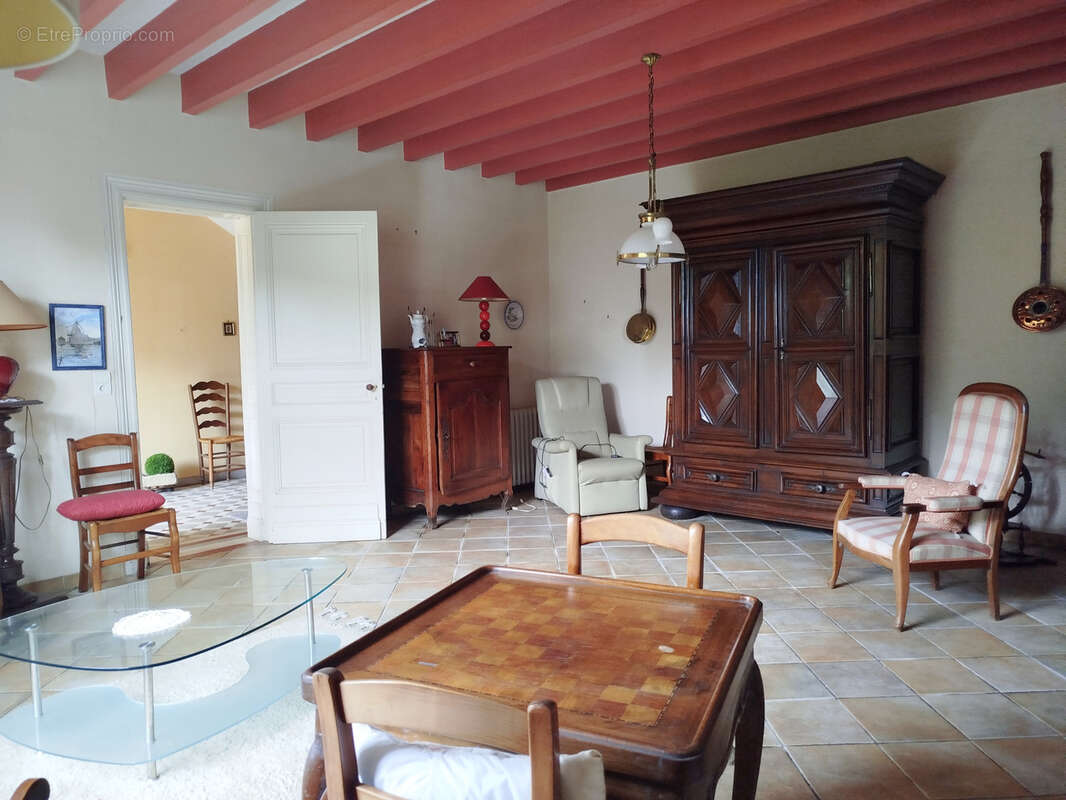 Maison à LAMOTHE-MONTRAVEL