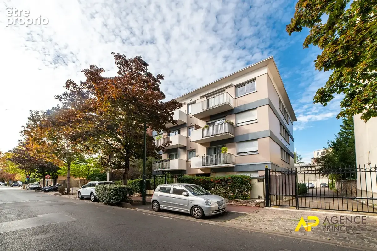 Appartement La Garenne Colombes 2 pièce(s) BONAL/PISCINE - photo 4