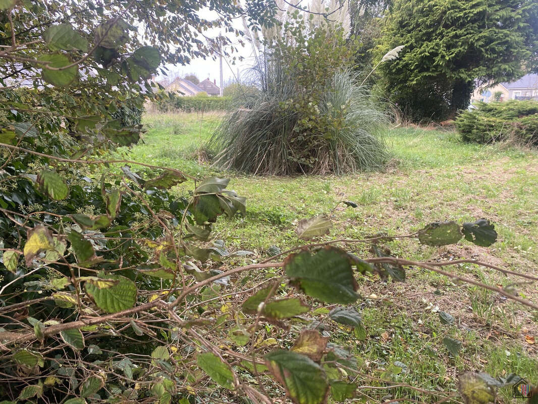 Terrain à EPREVILLE